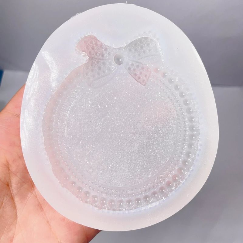 Handmade Diamond Bow Round Hanging Christmas Resin Molds