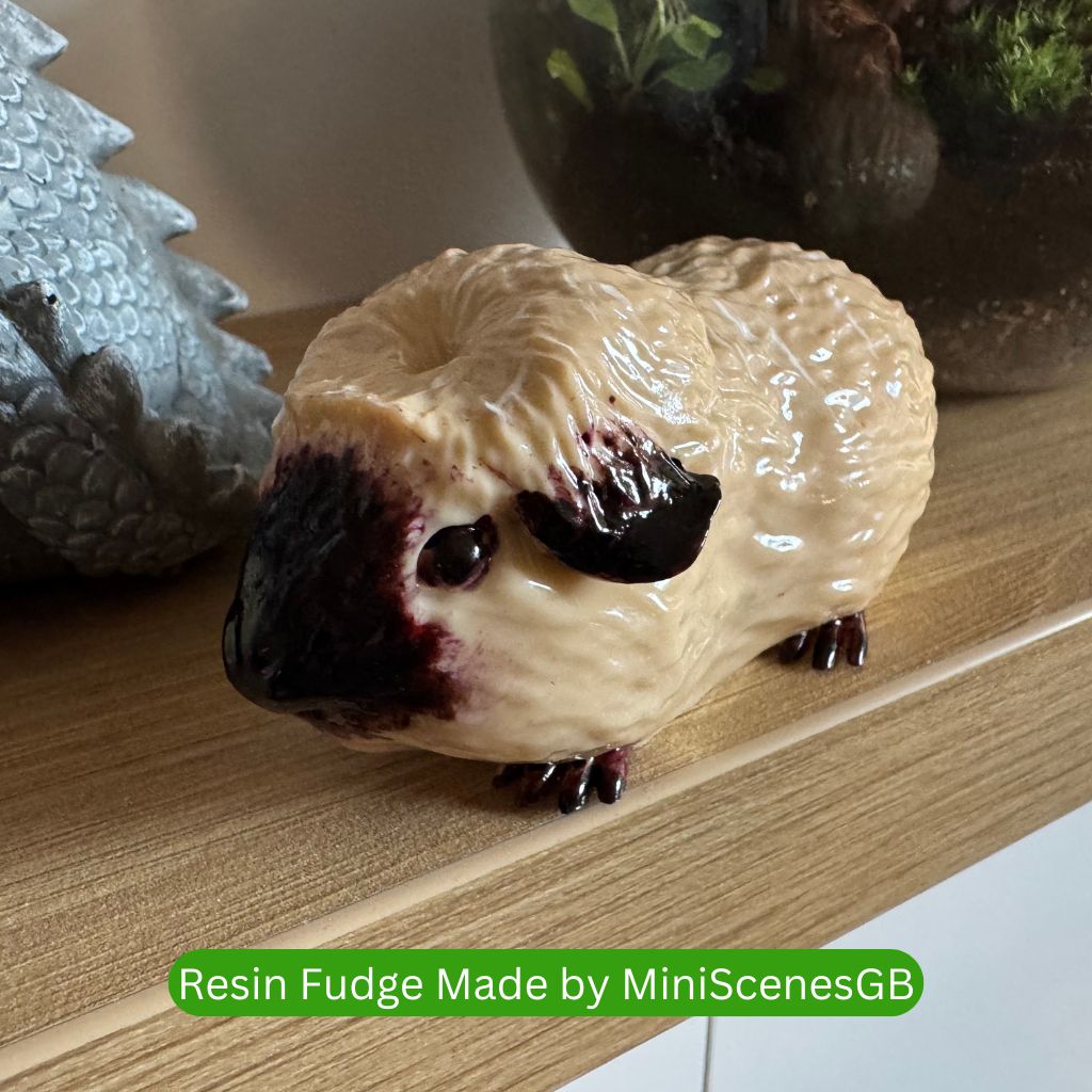 Handmade Guinea Pig Mold – Inspired by Fudge, the Adorable Pet from MiniScenesGB