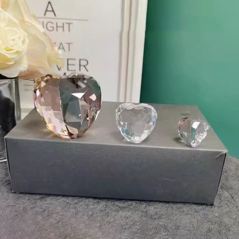 Handmade Diamond Crystal Heart Decoration Ornament Resin Molds