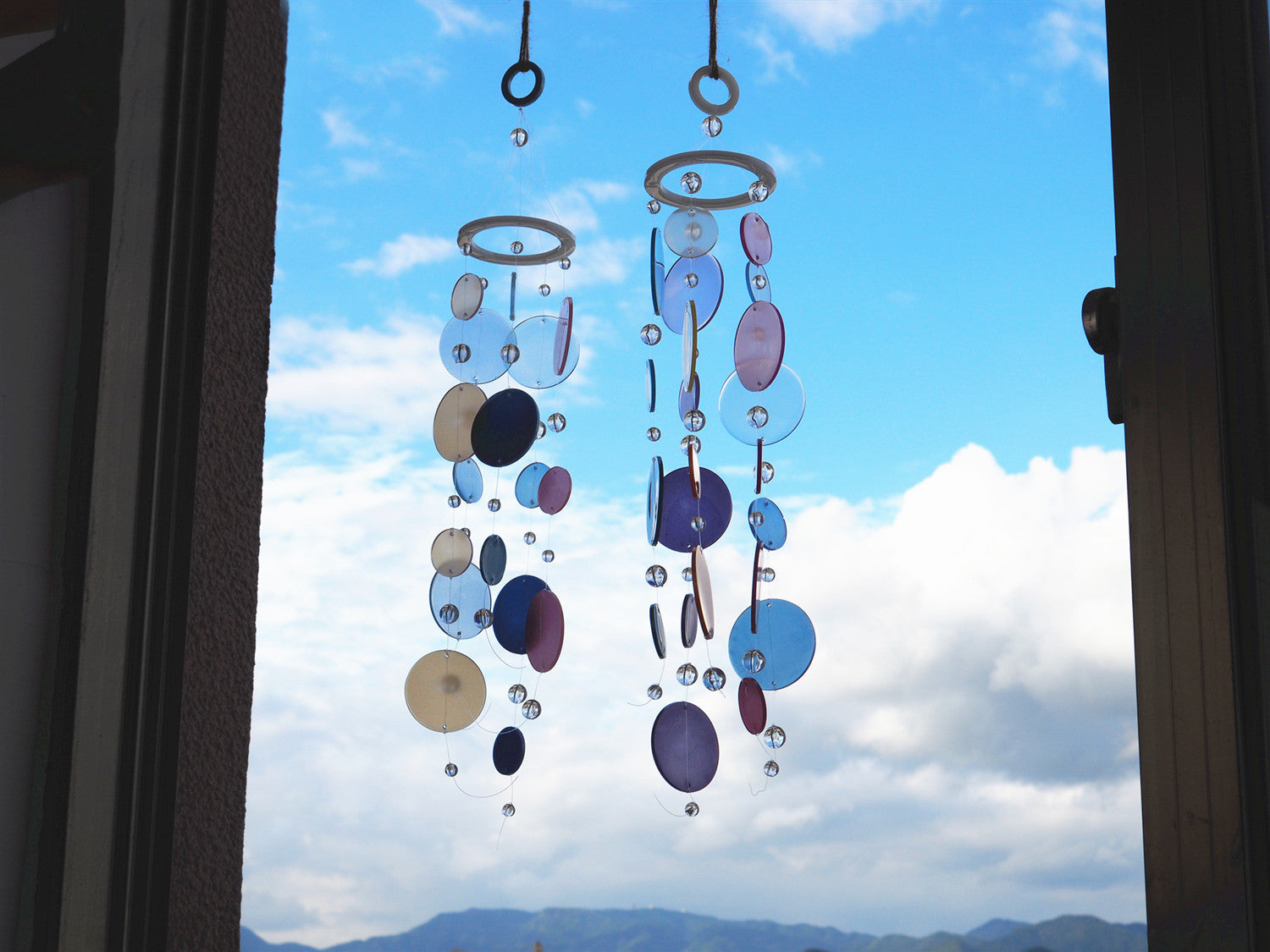 Resin/alcohol ink shops wind chime